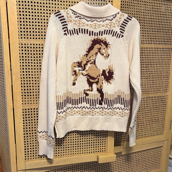 Sendero Provisions Co. Sweaters - Sendero Provisions Horse zip up pocket sweater cardigan xs NWT